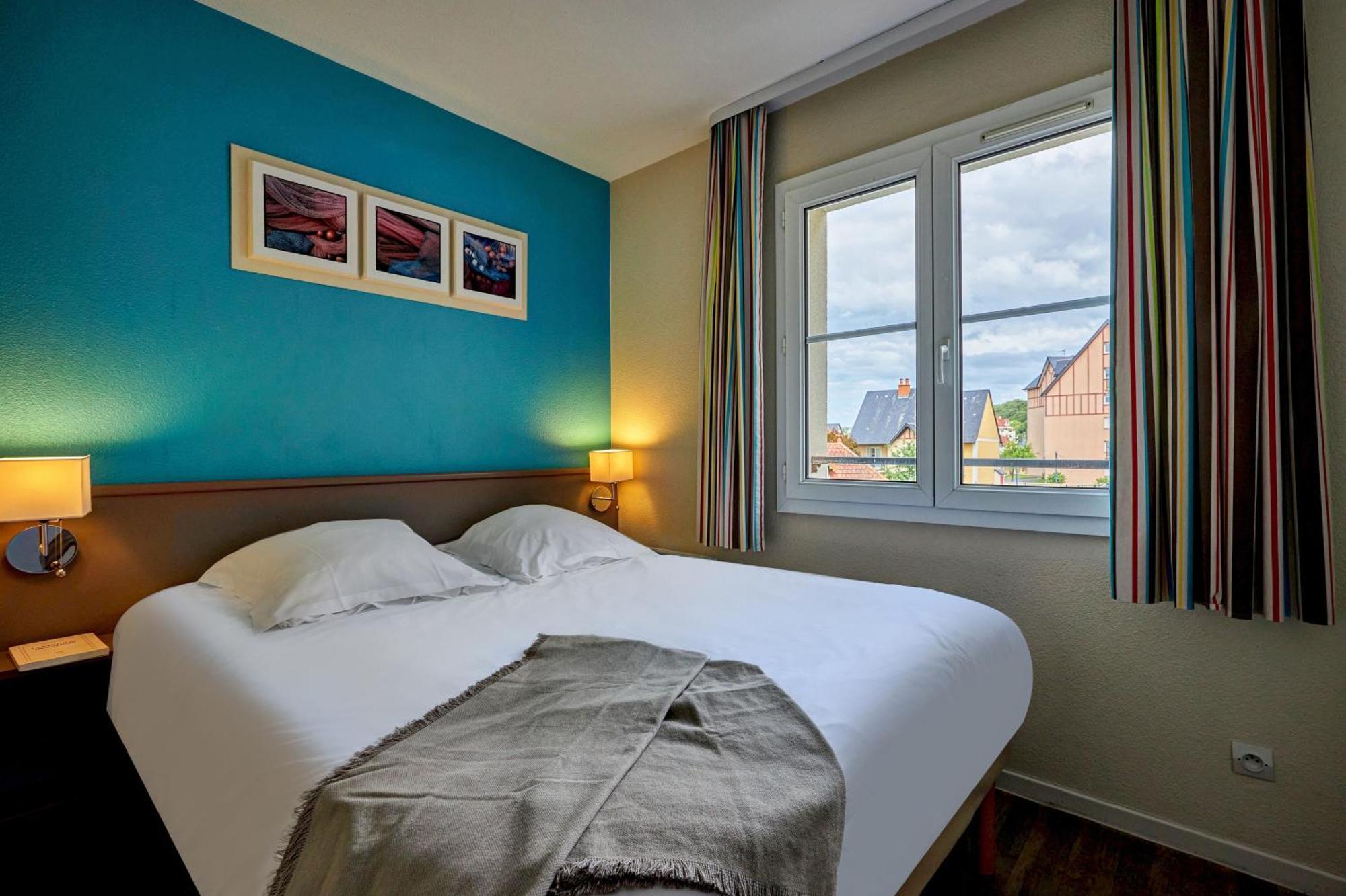Residence Pierre & Vacances Port Guillaume Див-сюр-Мер Екстериор снимка