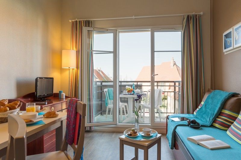 Residence Pierre & Vacances Port Guillaume Див-сюр-Мер Екстериор снимка